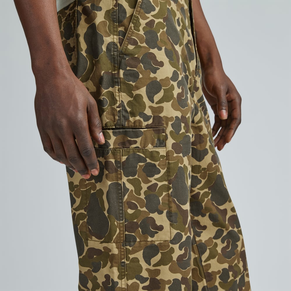 mens-camo-cargo-pant-fennel-seed-camo