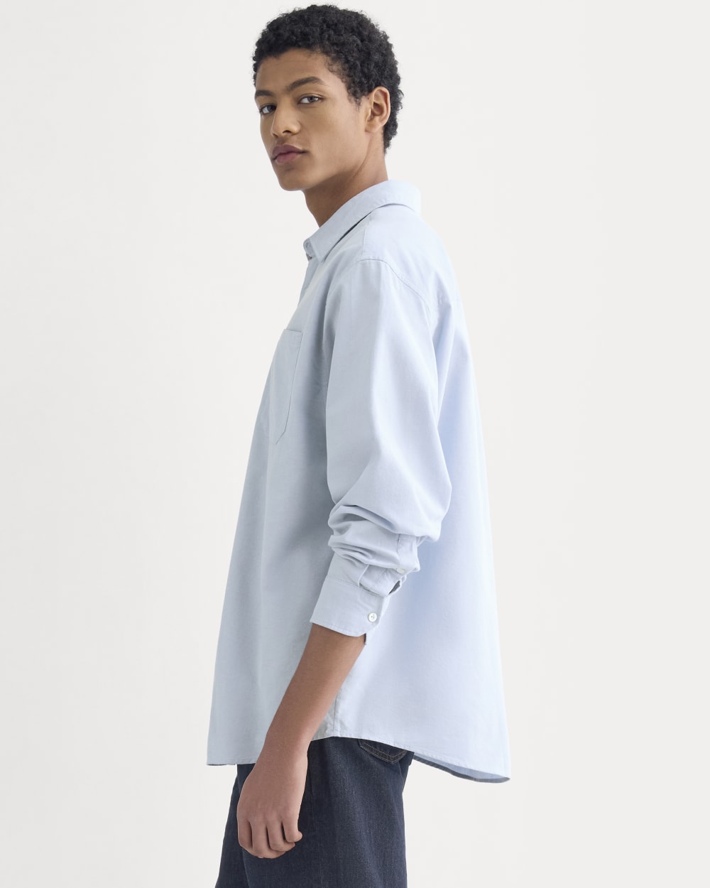 mens-lightweight-oversized-oxford-light-blue
