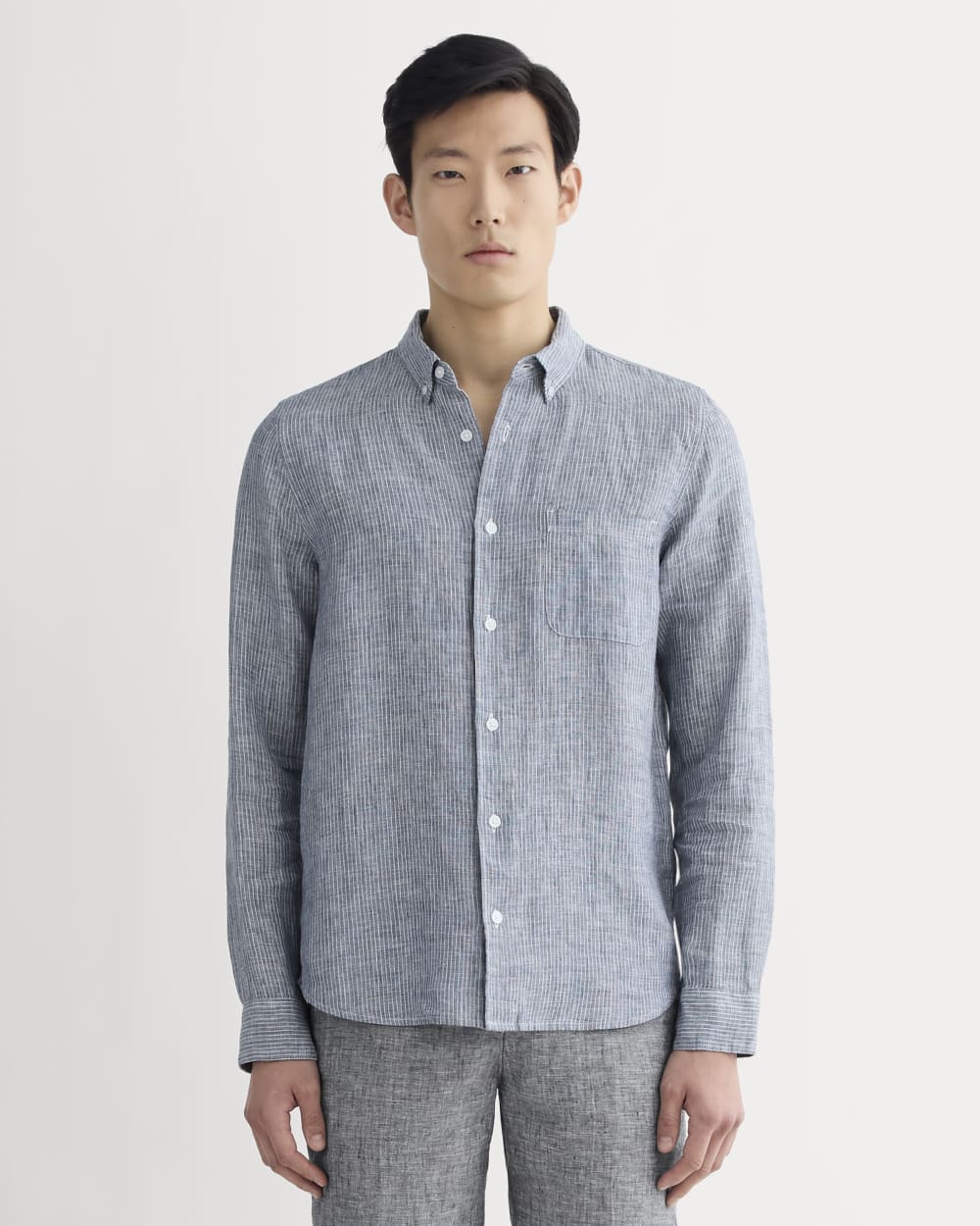 The Classic Shirt in Linen | White / Blue The Classic Shirt in Linen | White / Blue