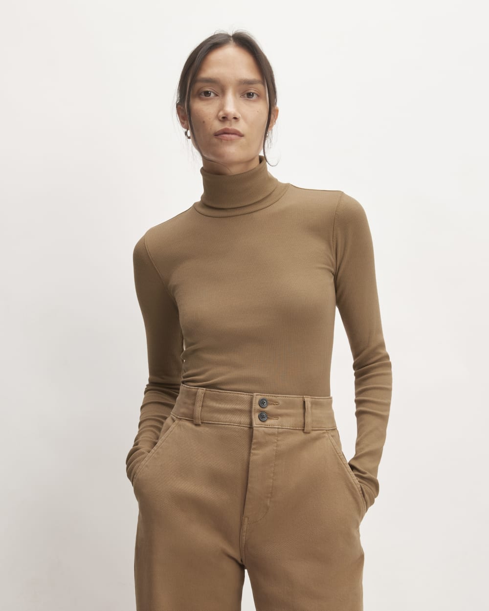The Luxe Rib Turtleneck | Toasted Coconut – Everlane