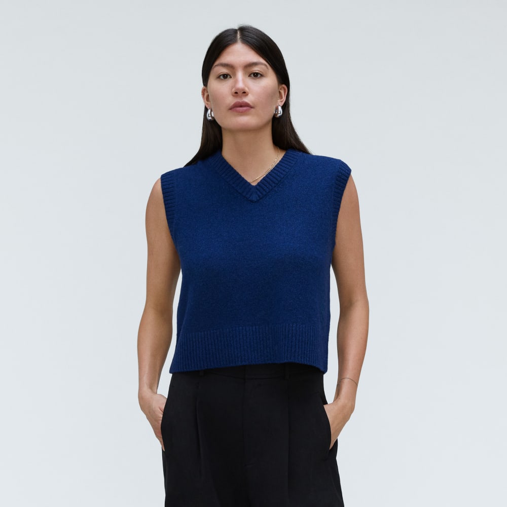 womens-recashmere-vest-navy-bone | primary