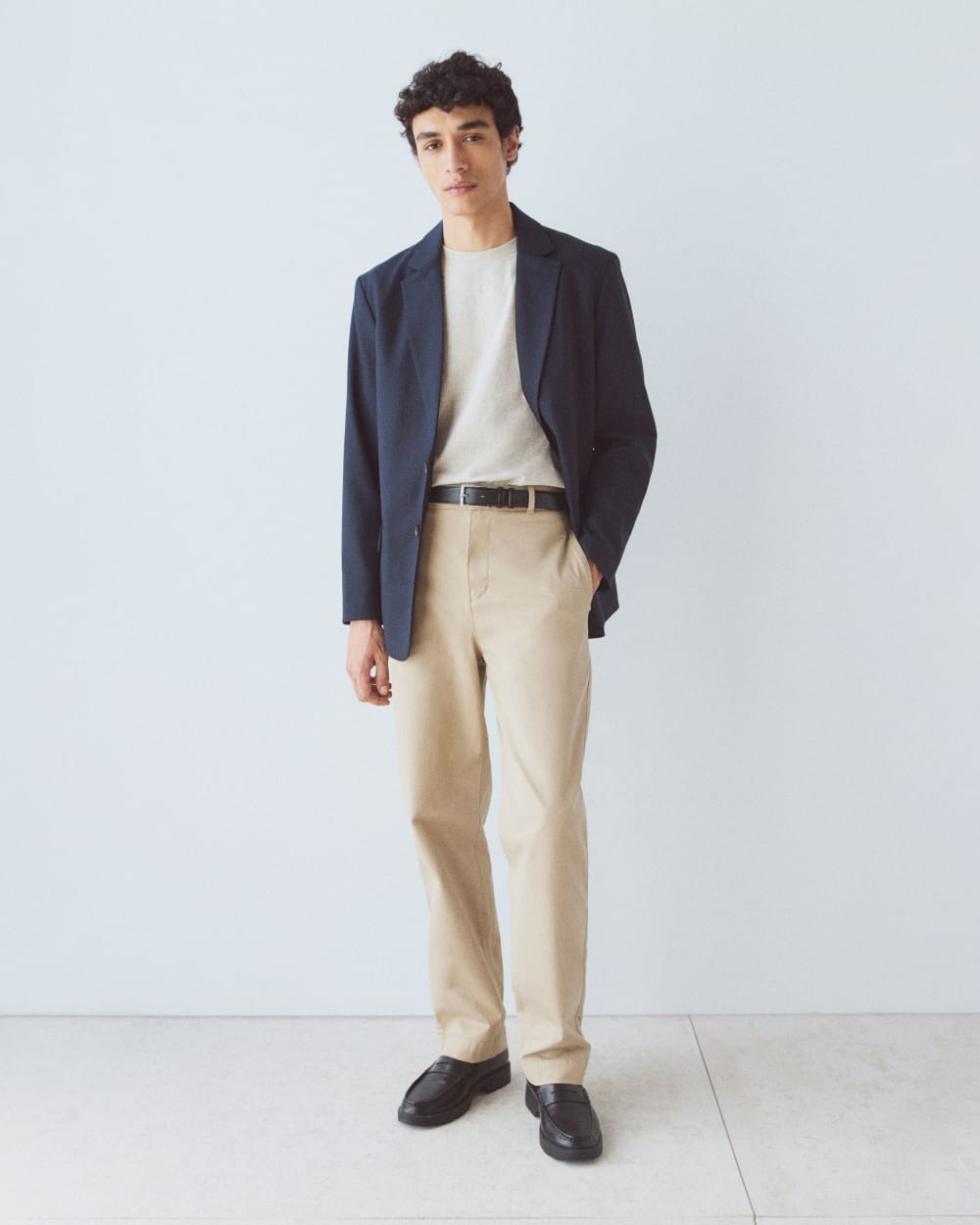mens-archive-cotton-relaxed-fit-crew-heathered-oatmeal | alt