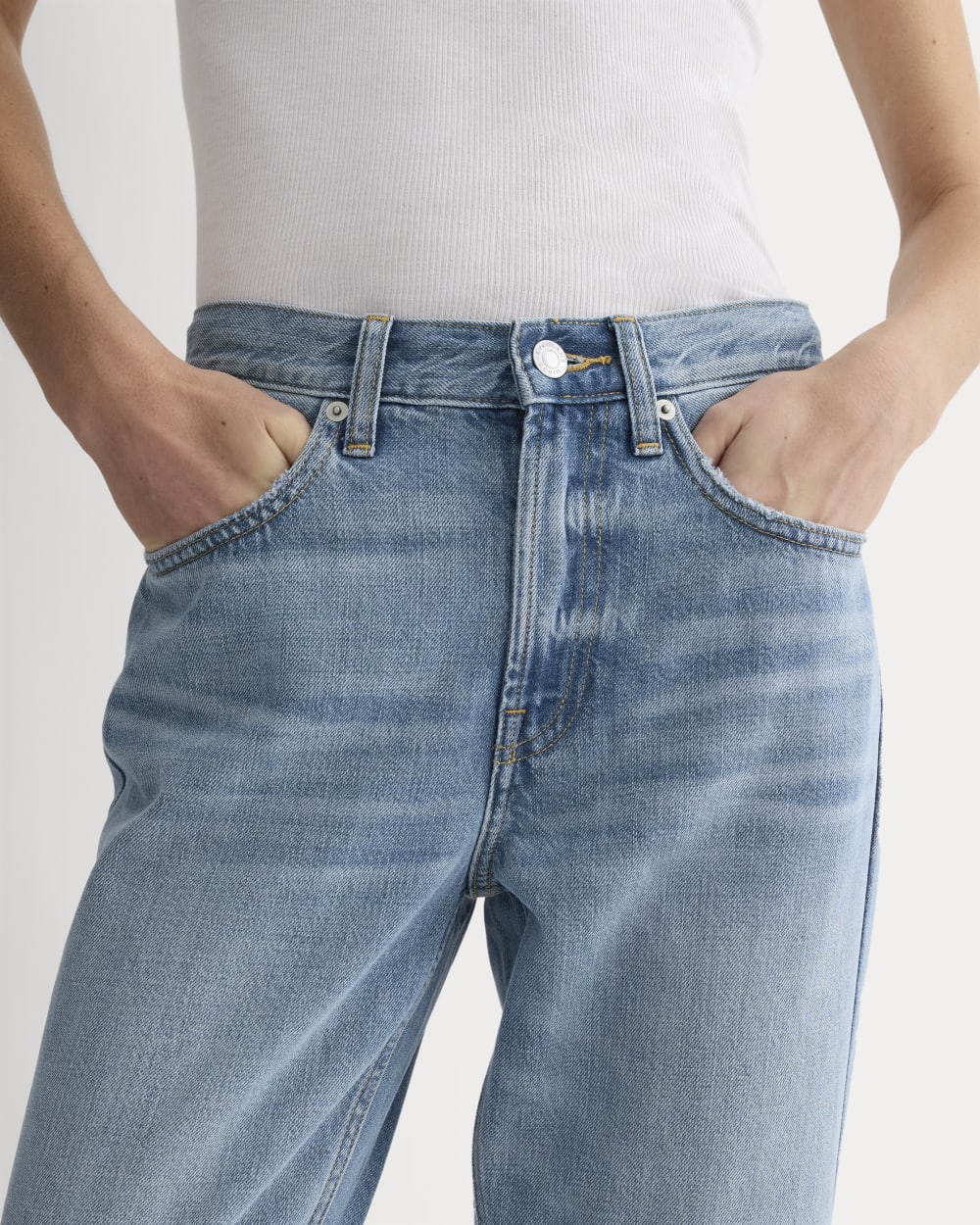 womens-summer-jean-weathered-blue