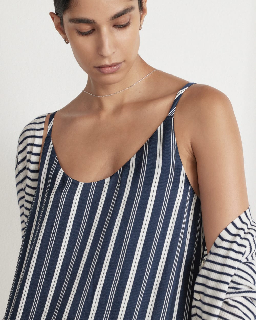 womens-ultrafine-merino-ribbed-cardigan-bone-navy