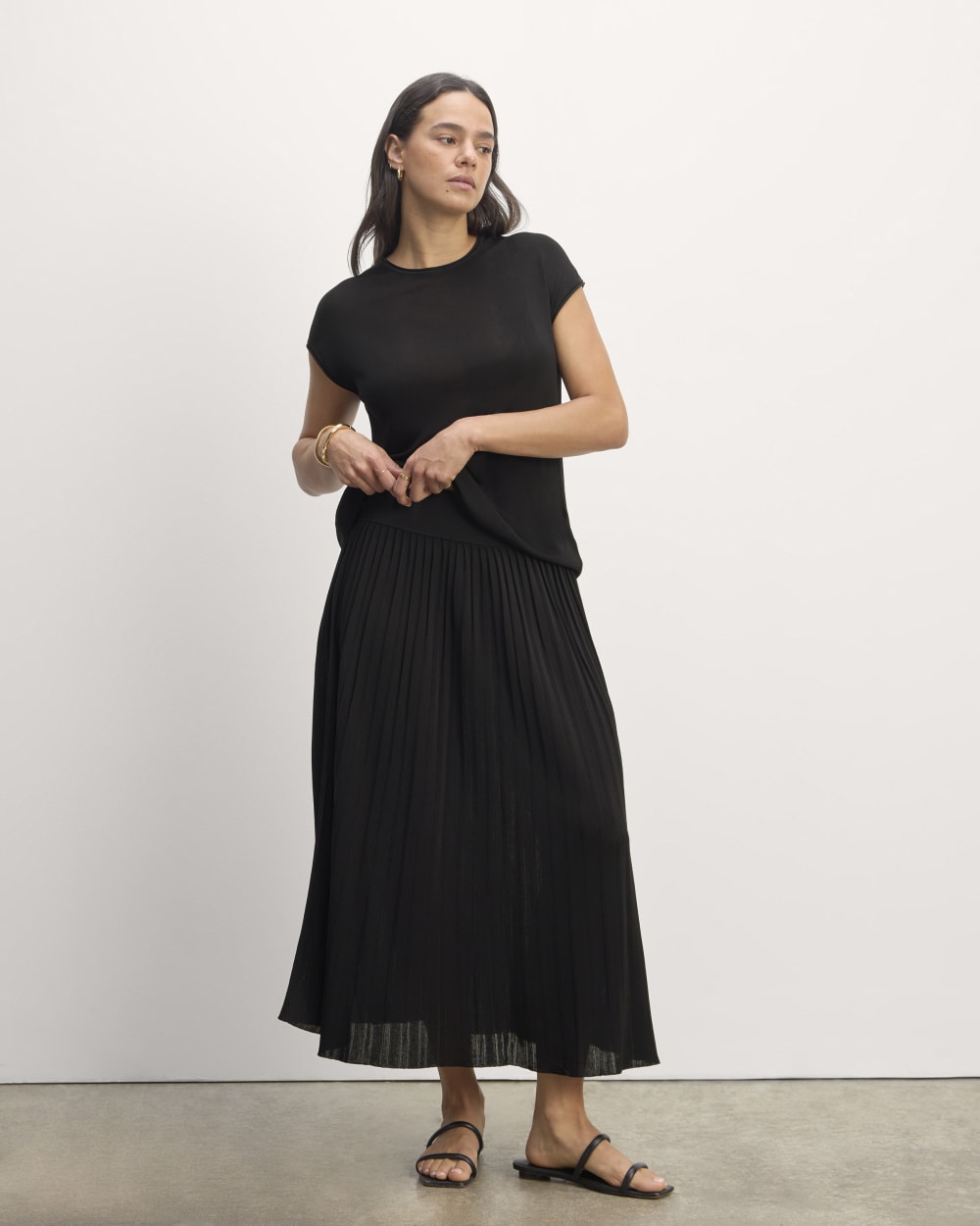 womens-viscose-knit-pleated-skirt-black | primary