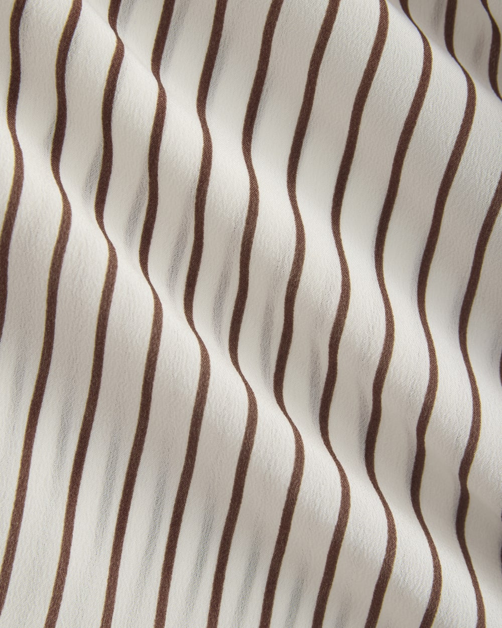 womens-shrunken-top-in-washable-silk-bone-toffee-stripe