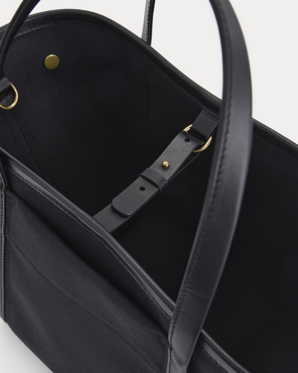 womens-lug-mini-canvas-tote-bag-black