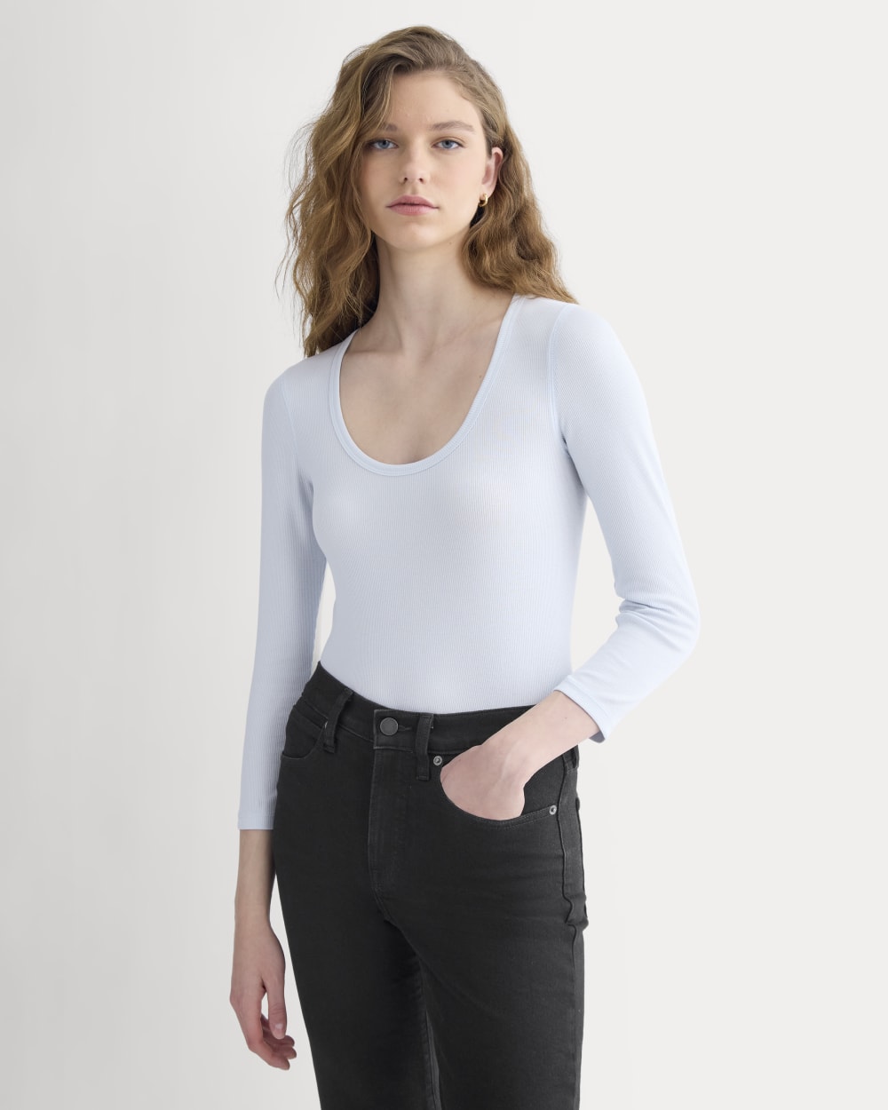 womens-luxe-rib-deep-u-neck-top-skywriting | primary