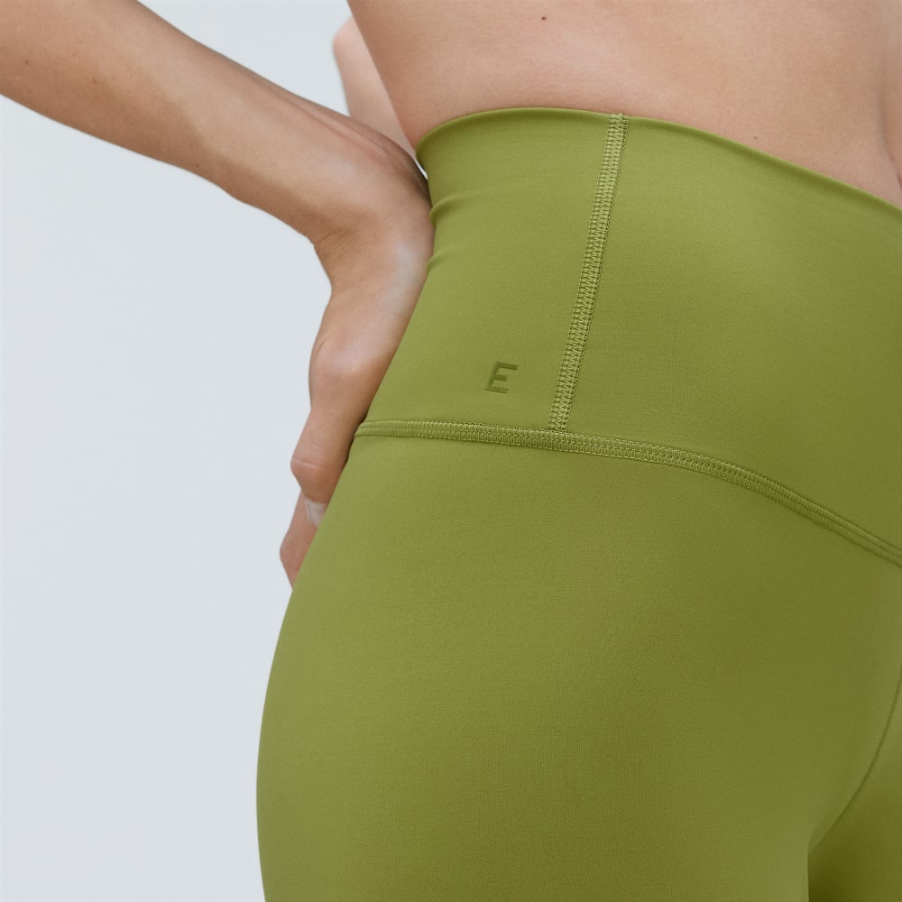 womens-perform-bike-short-pear