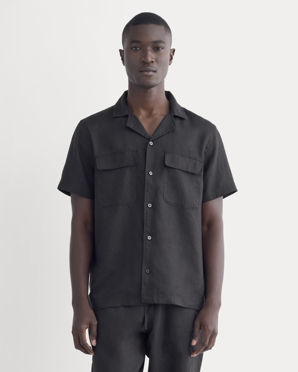The Resort Shirt in Linen | Black Everlane The Resort Shirt in Linen | Black Everlane