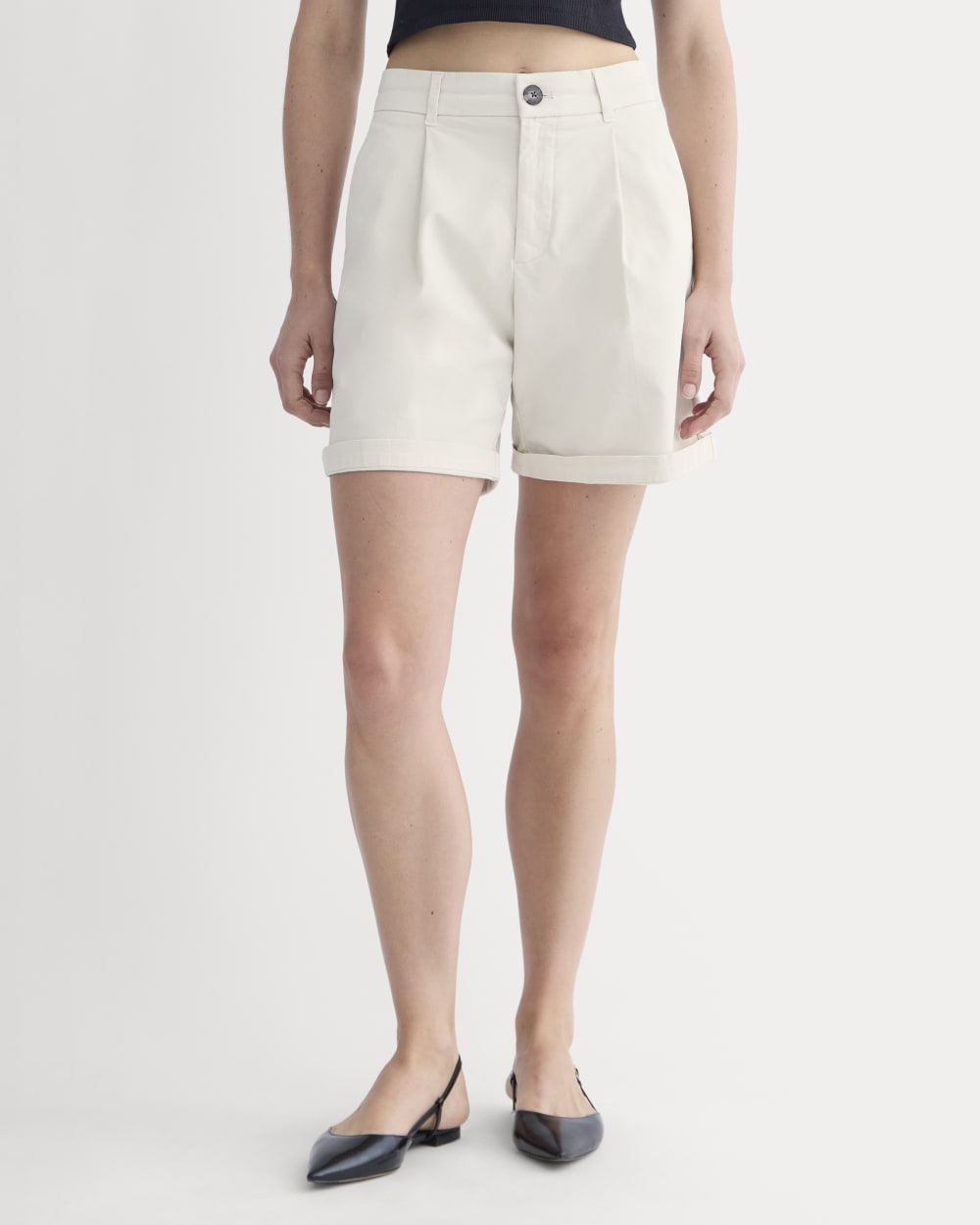 womens-pleated-chino-short-birch