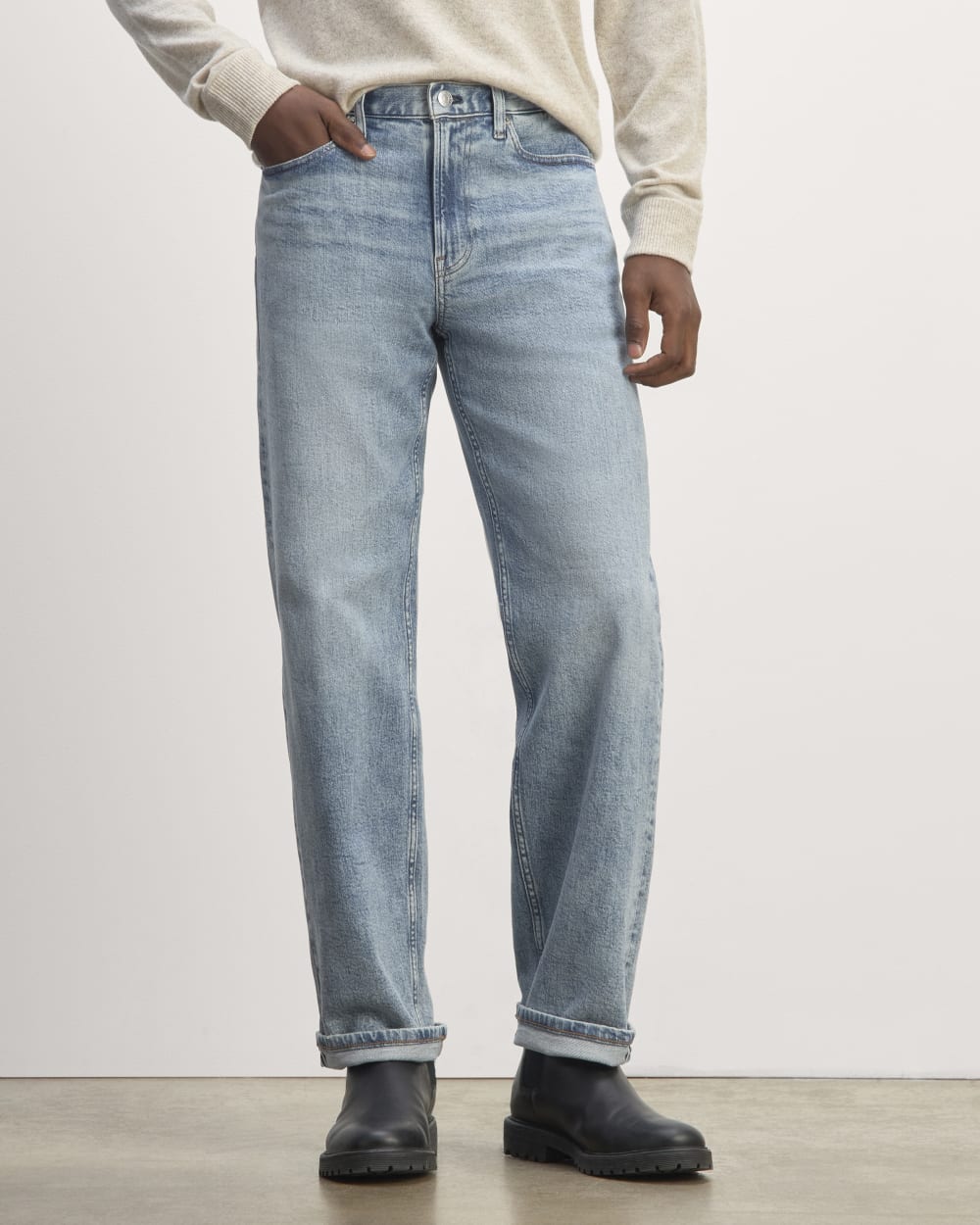 mens-slvdg-loose-strght-jean-longbay