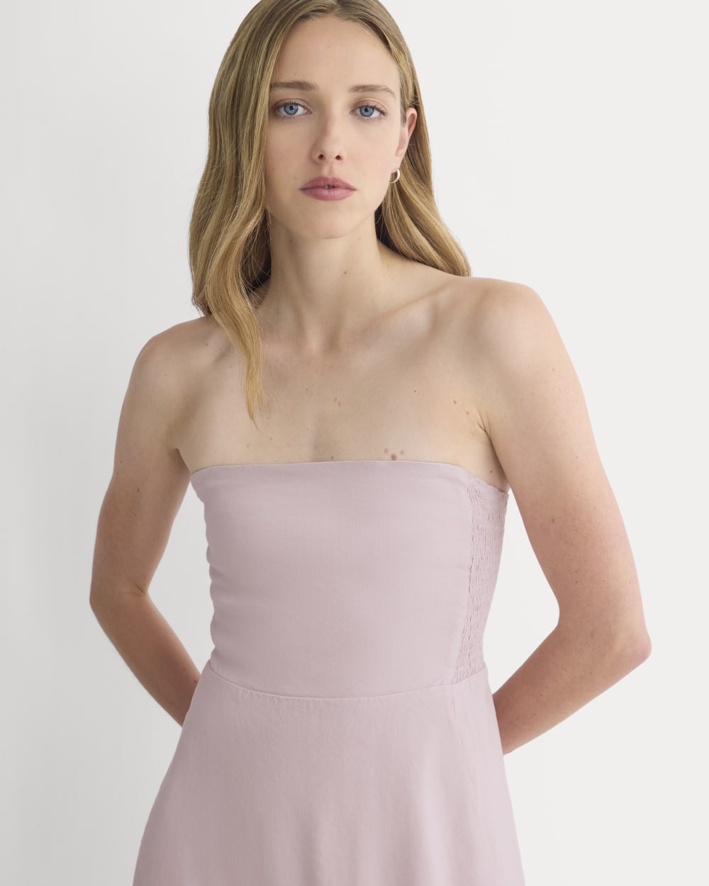 womens-strapless-dress-in-stretch-linen-burnished-lilac | alt