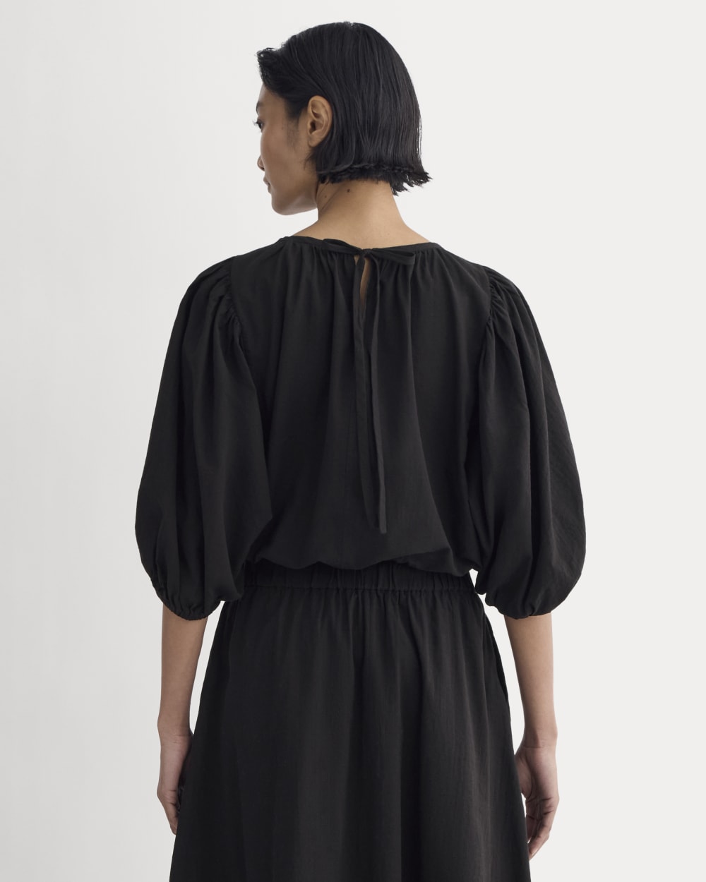 womens-gauze-puff-sleeve-top-black