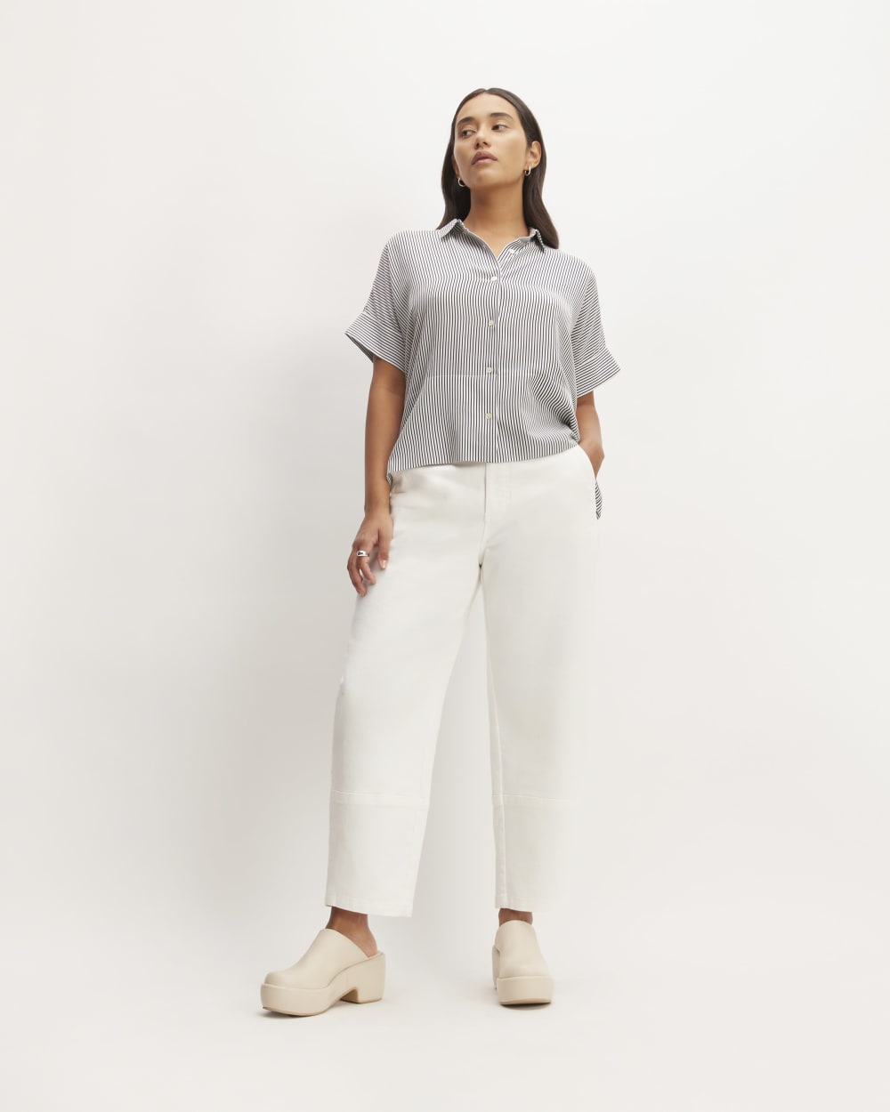 womens-clean-silk-ss-square-shirt-black-white