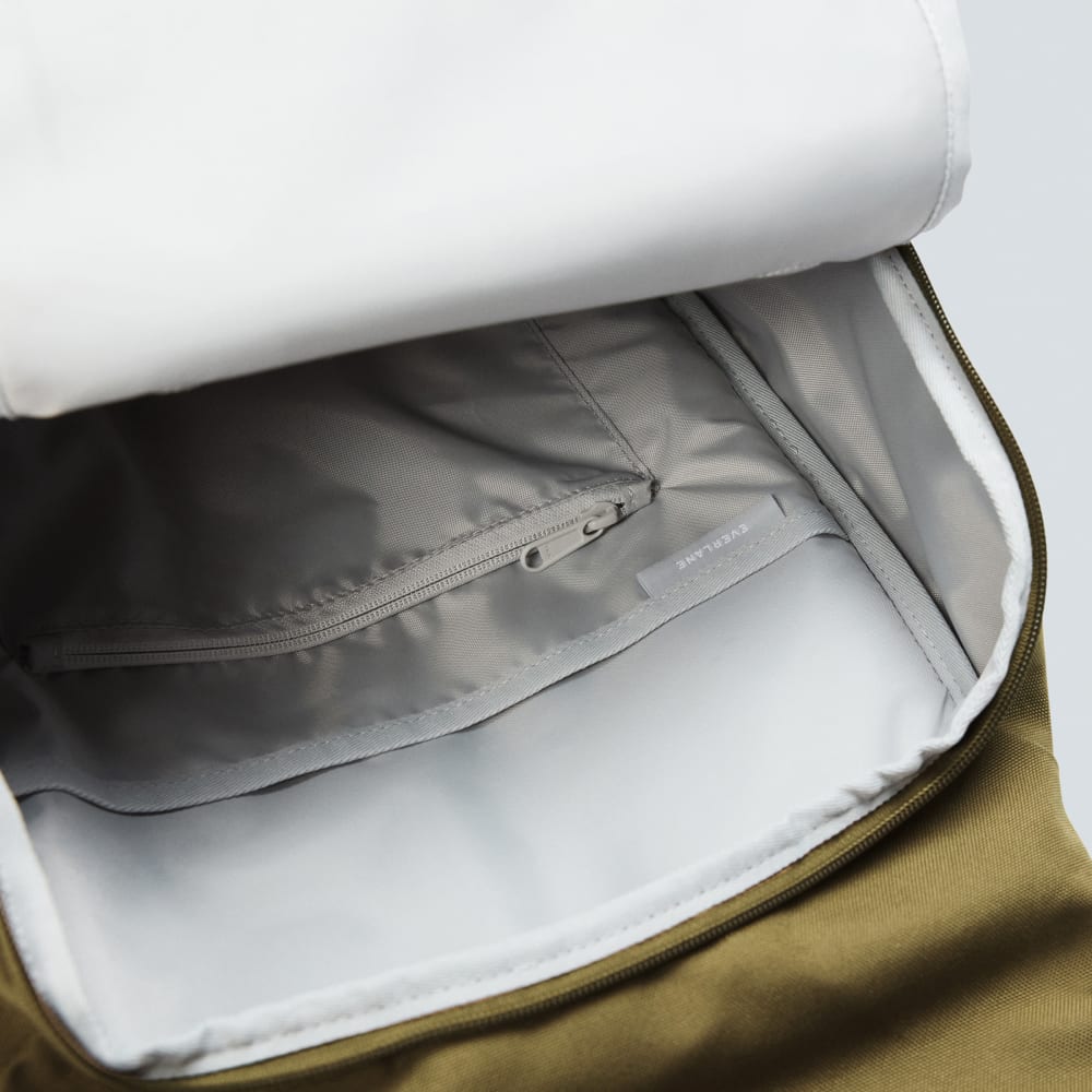 mens-renew-backpack-nutria-beech