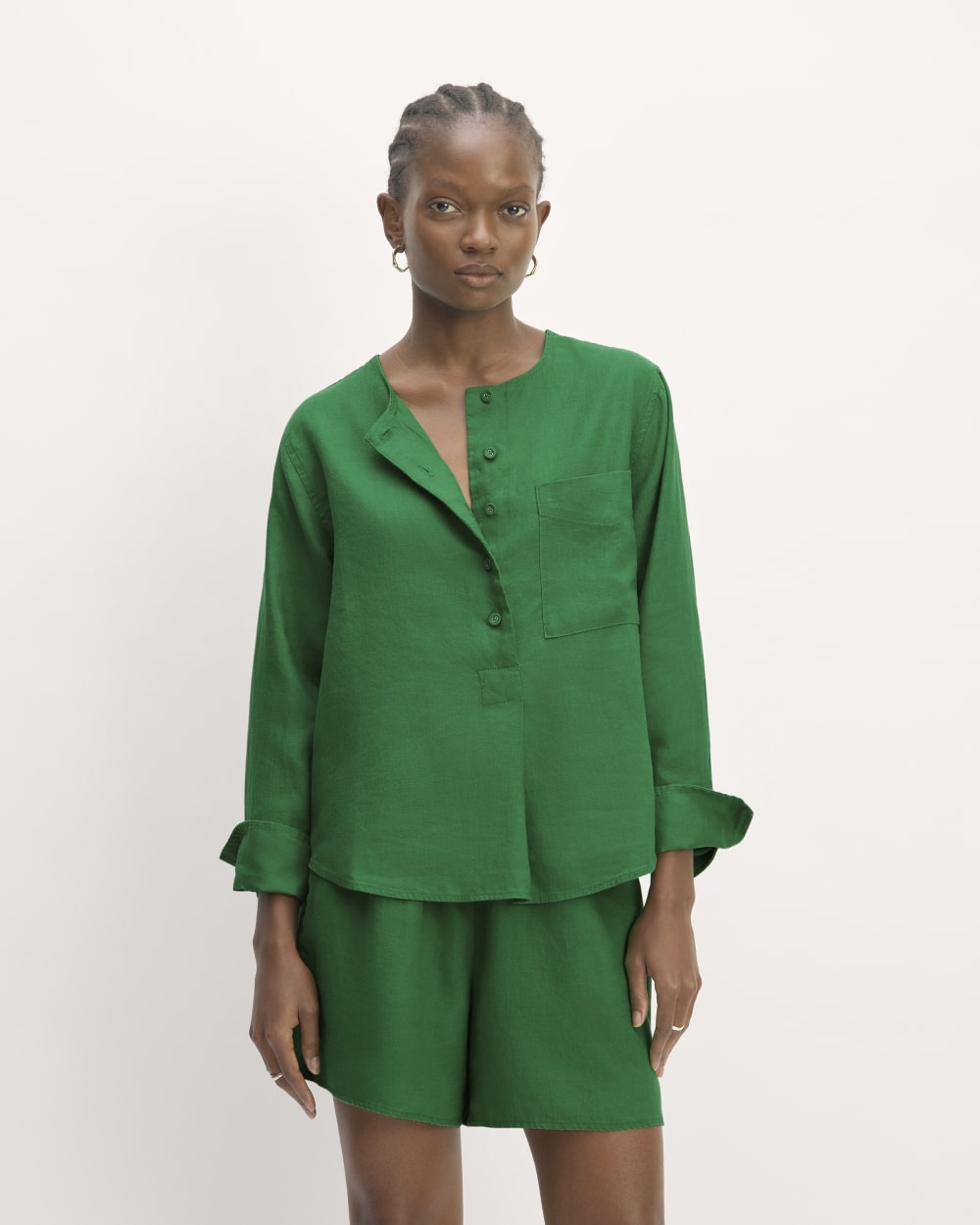 The Popover Shirt in Linen | Grass Green – Everlane
