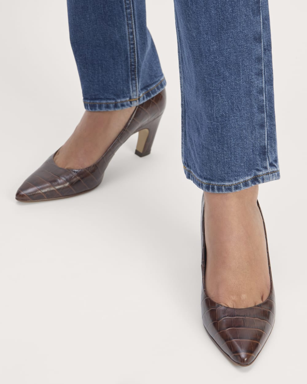 womens-banana-pump-brown-croc | alt