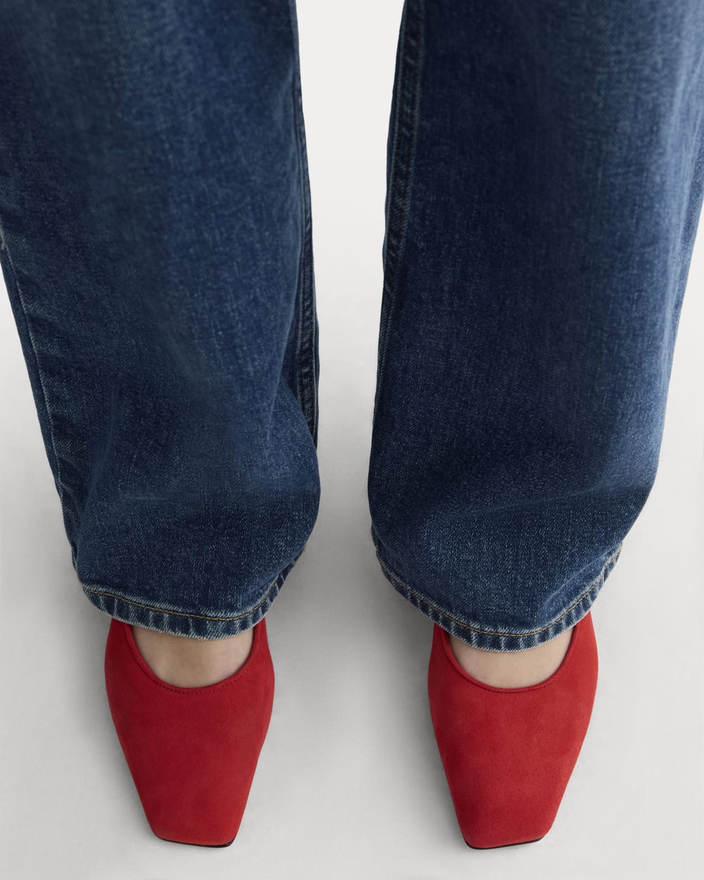 womens-ballet-pump-red-suede