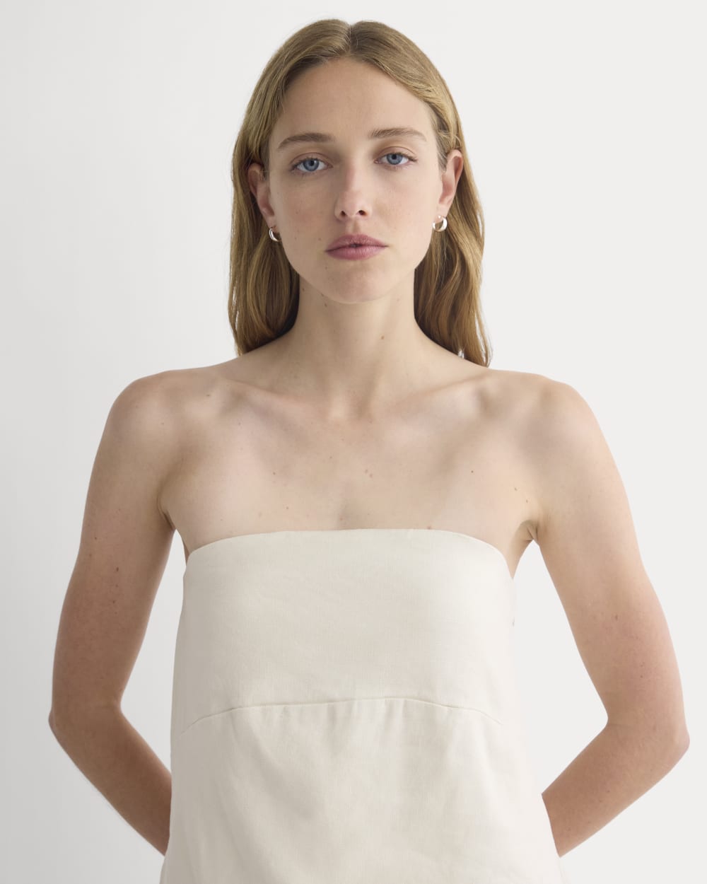 womens-tube-top-in-stretch-linen-birch