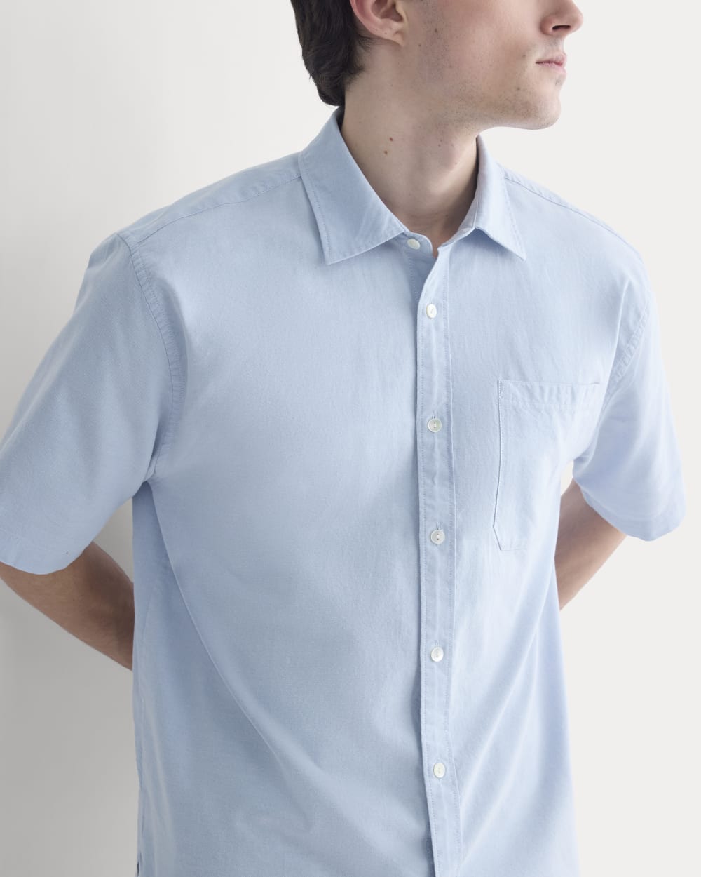 mens-lightweight-short-sleeve-oxford-light-blue