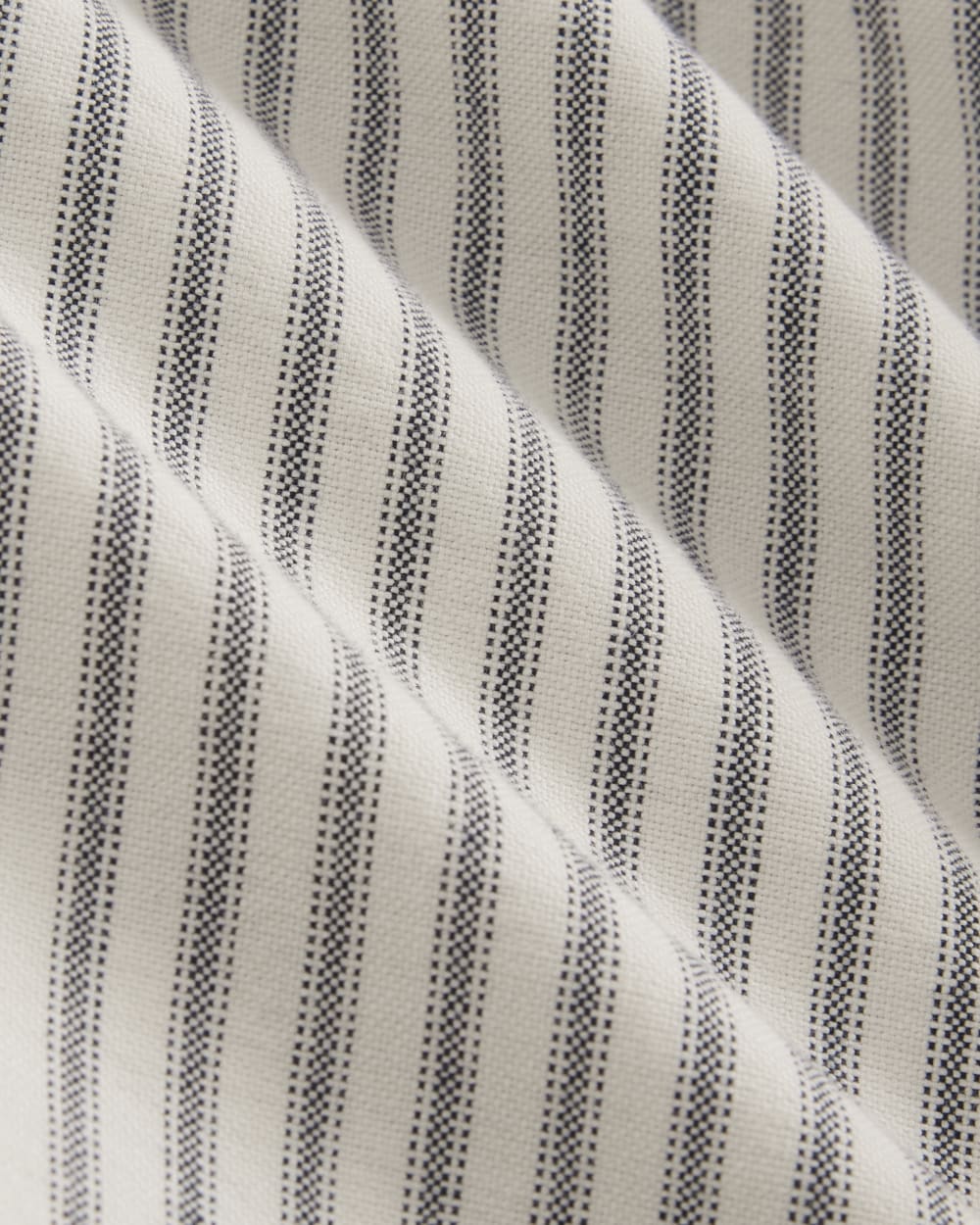 mens-organic-oxford-shirt-bone-navy