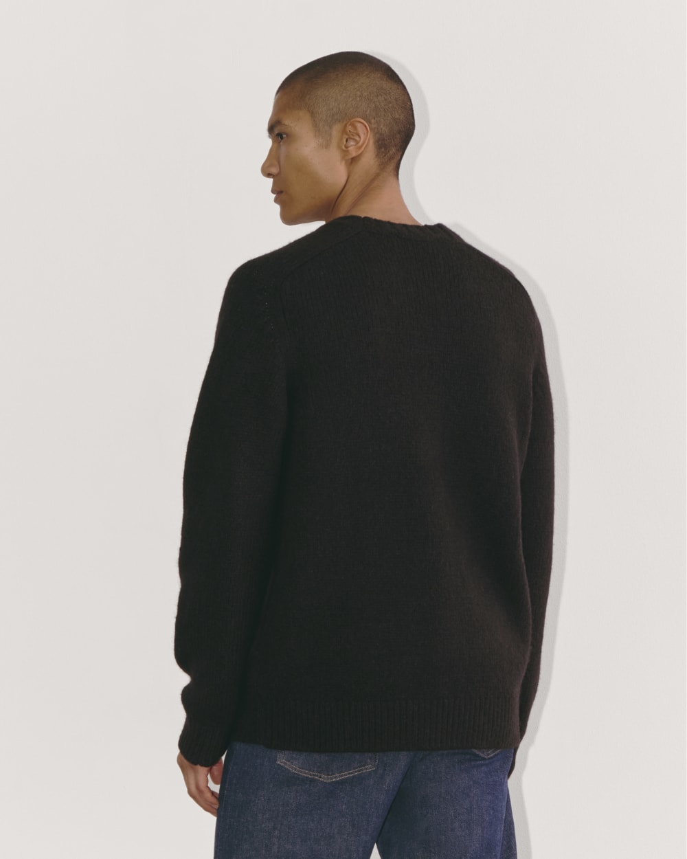 mens-cloud-crewneck-sweater-organic-black