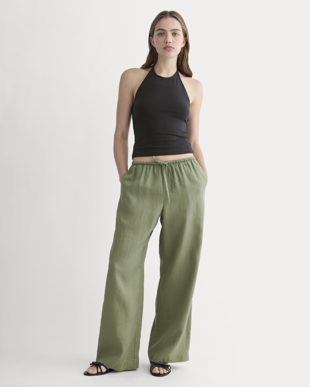 The Drawstring Pant in Linen | Lichen Green – Everlane