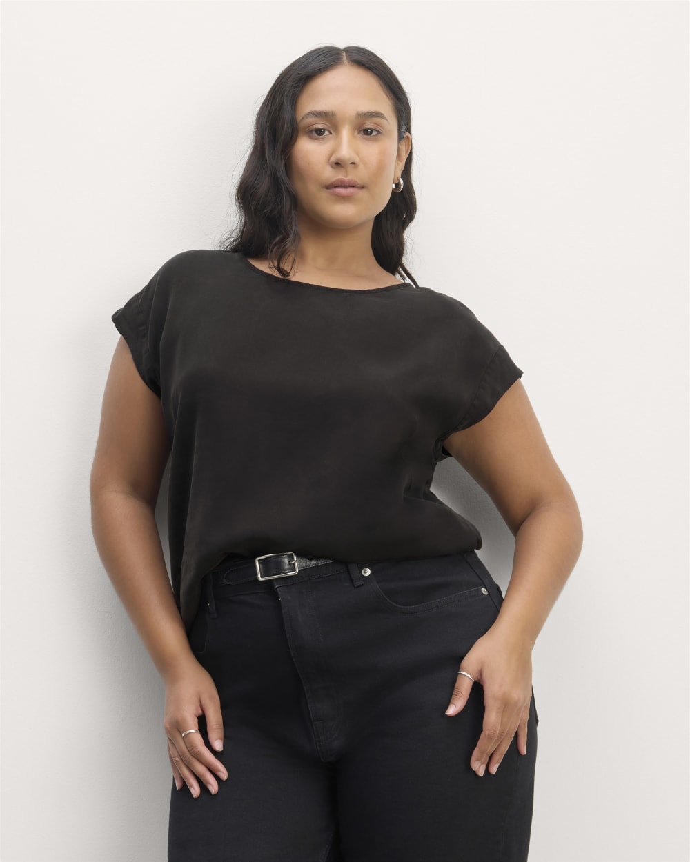 womens-tencel-butterlite-muscle-tee-black | primary