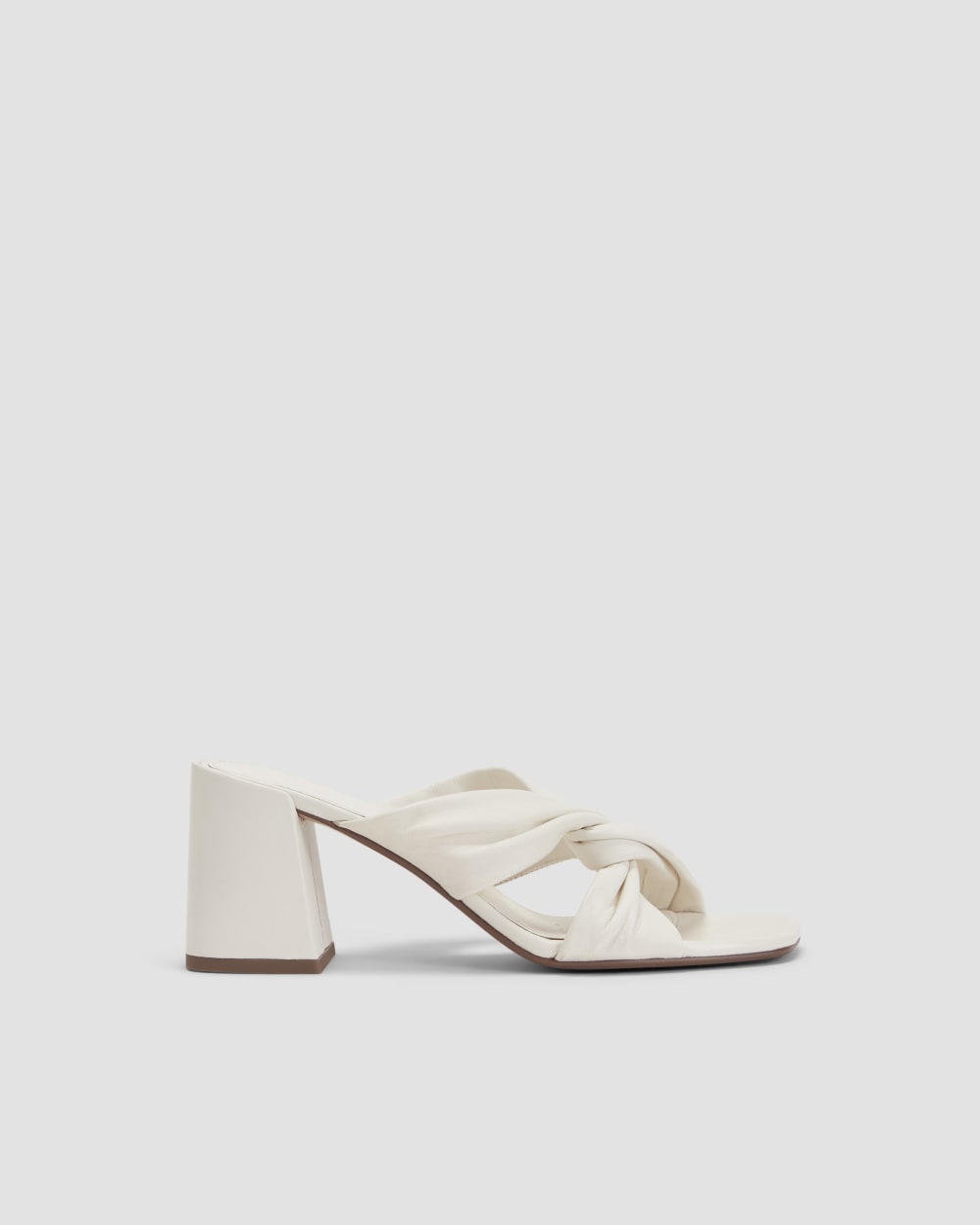 womens-leather-day-twist-heel-canvas
