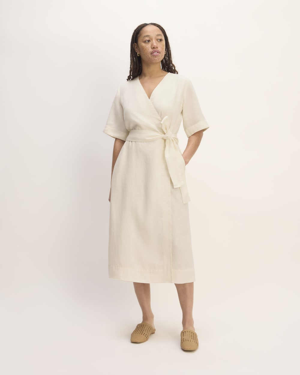 The Wrap Dress in Linen | Bone Everlane The Wrap Dress in Linen | Bone Everlane