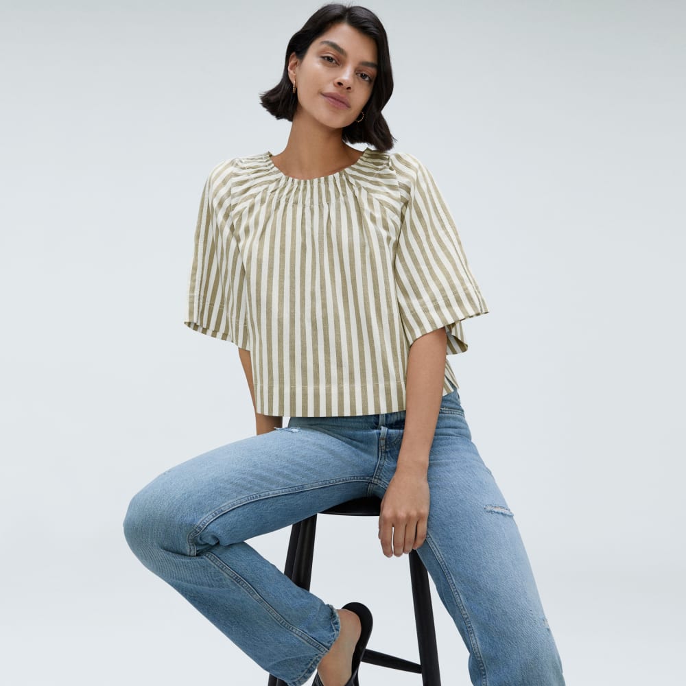 womens-seersucker-gathered-tee-nutria-offwhite