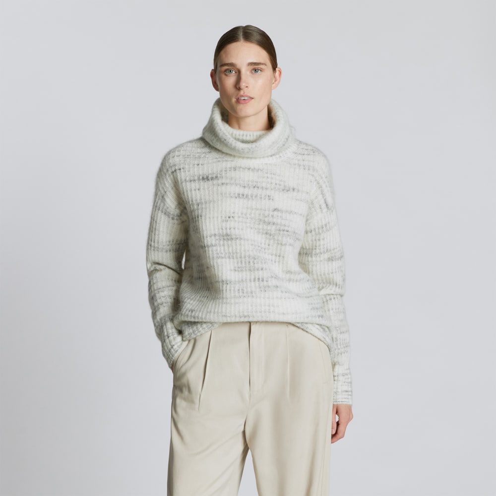 womens-alpaca-oversized-turtleneck-light-grey-heather | primary