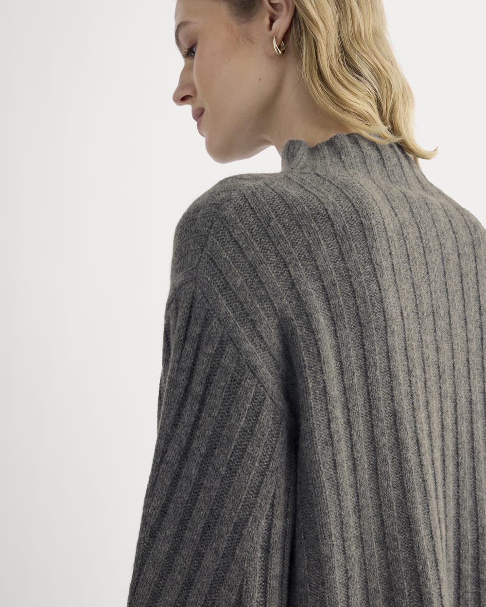 womens-funnel-neck-sweater-wool-cashmere-heather-charcoal