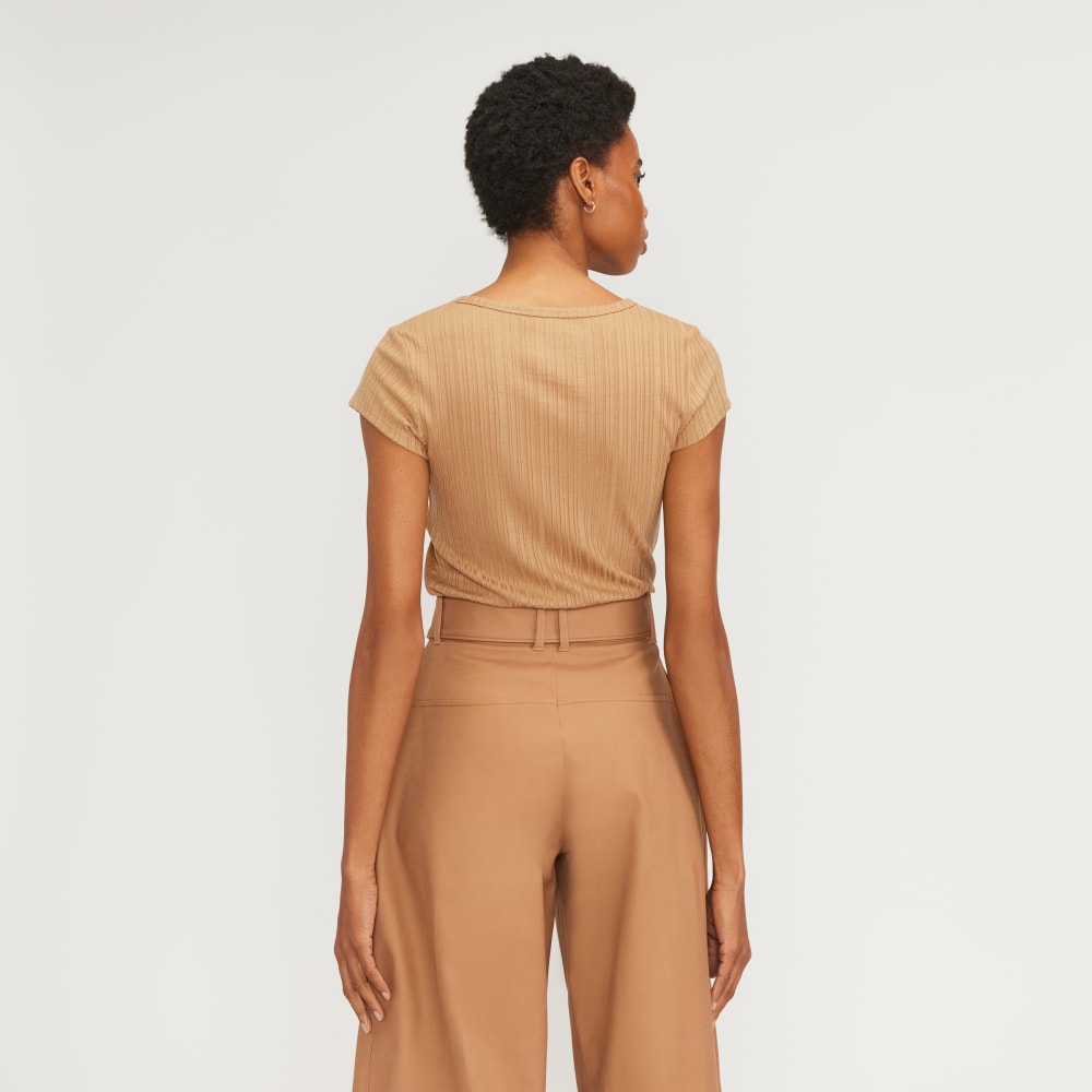 womens-rib-soft-knit-scoop-neck-tee-caramel