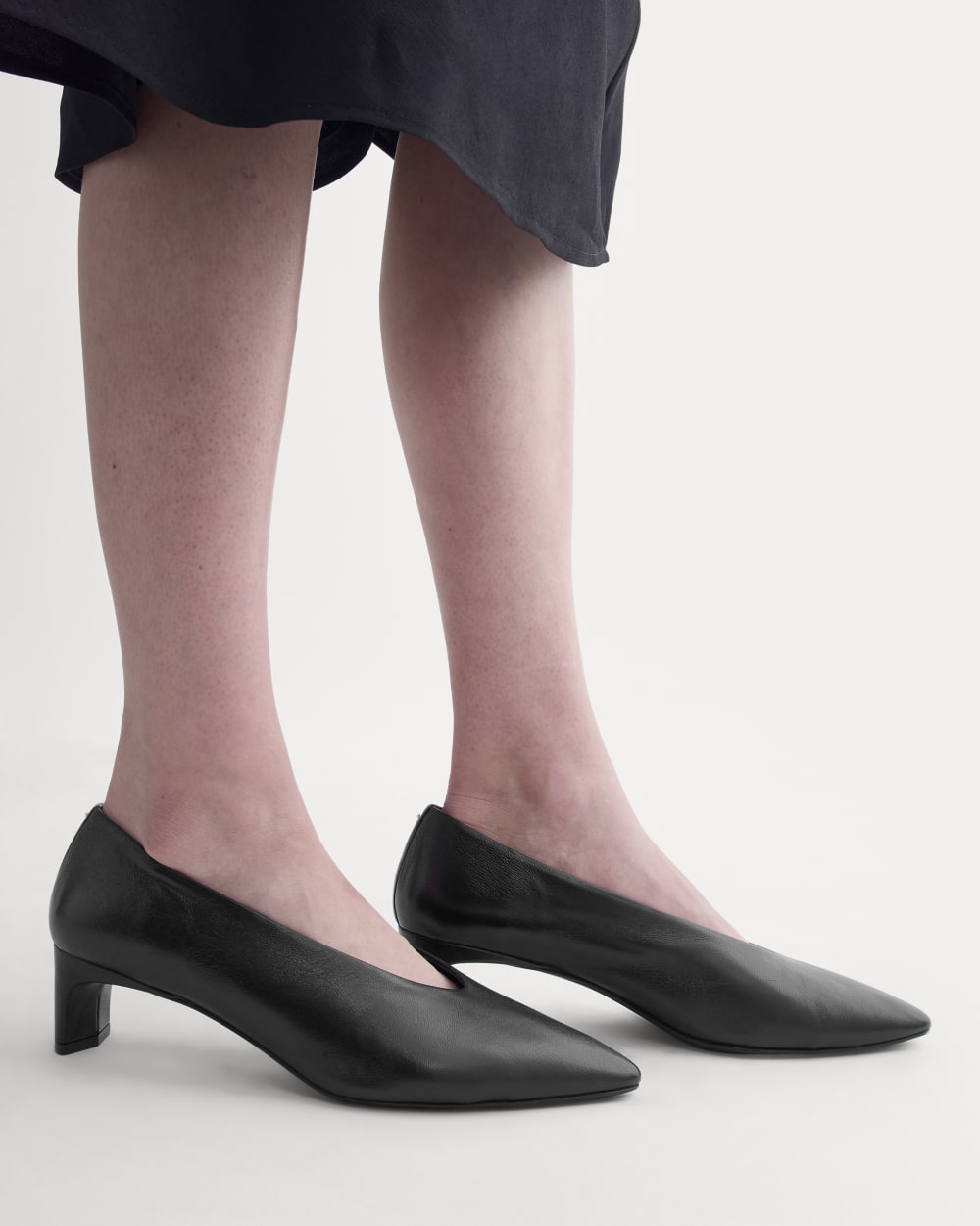 womens-italian-leather-almond-toe-pump-black-leather