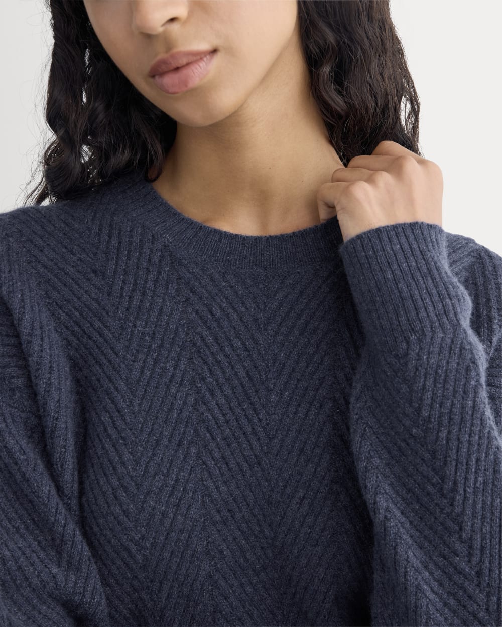 womens-cashmere-herringbone-sweater-indigo