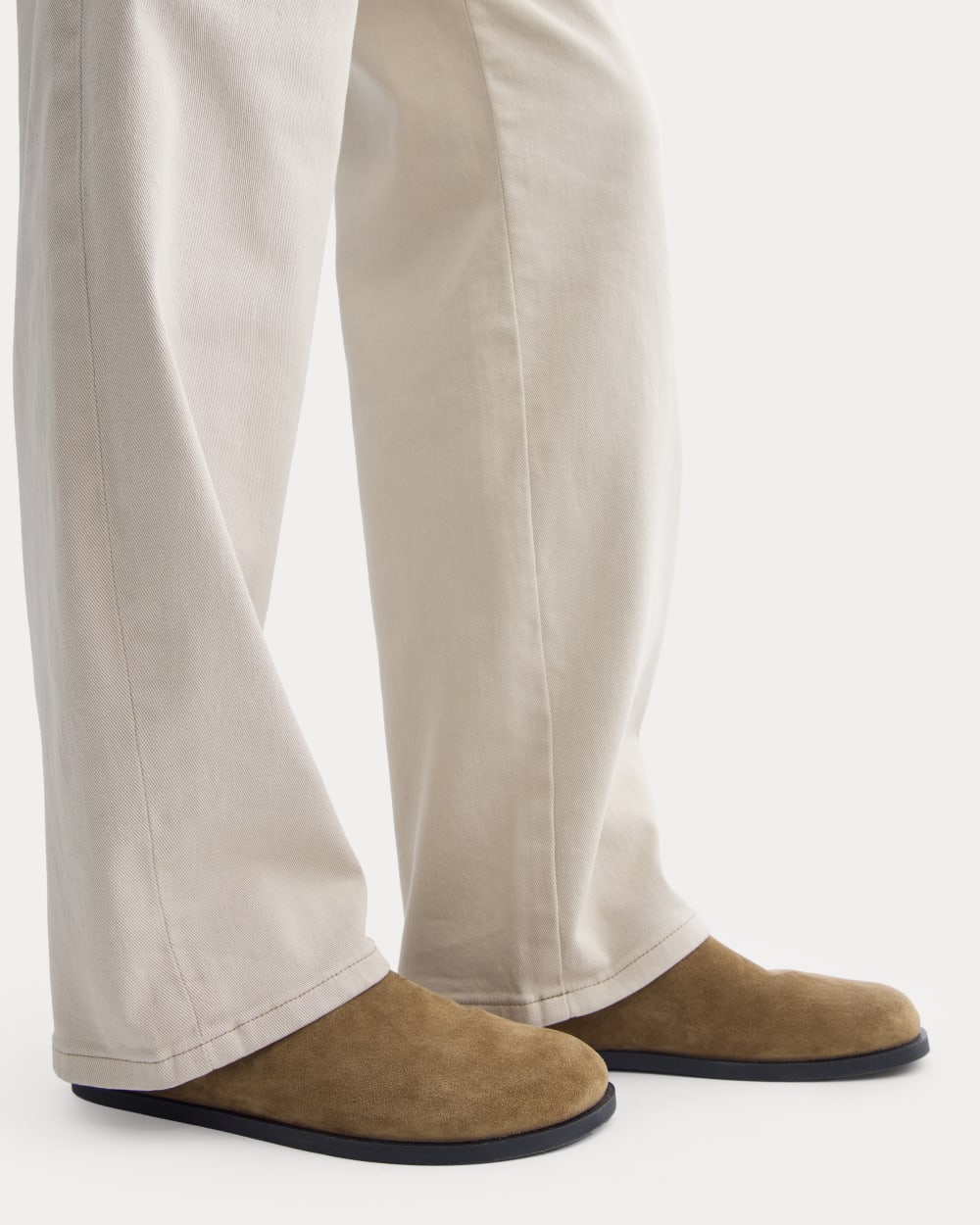 womens-suede-clog-farro