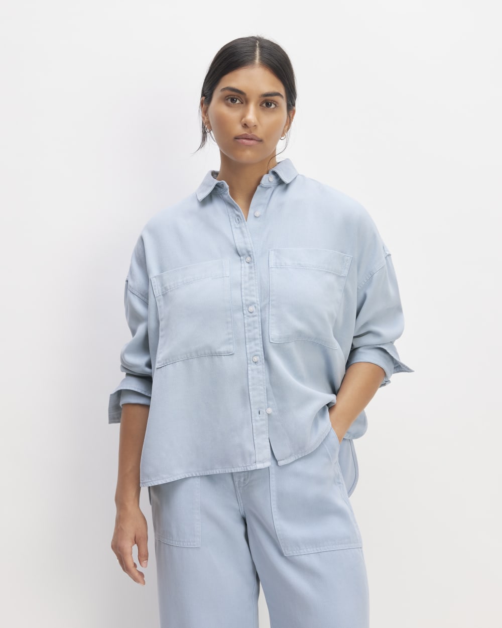The Boxy Overshirt in Buttersoft | Chambray Blue – Everlane