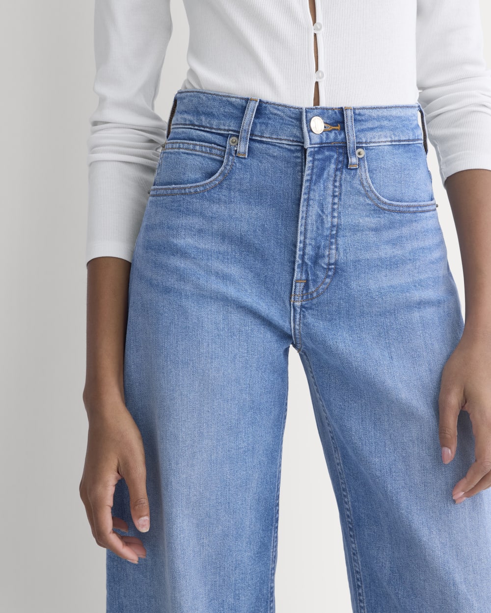 womens-way-high-curve-jean-long-medium-wash