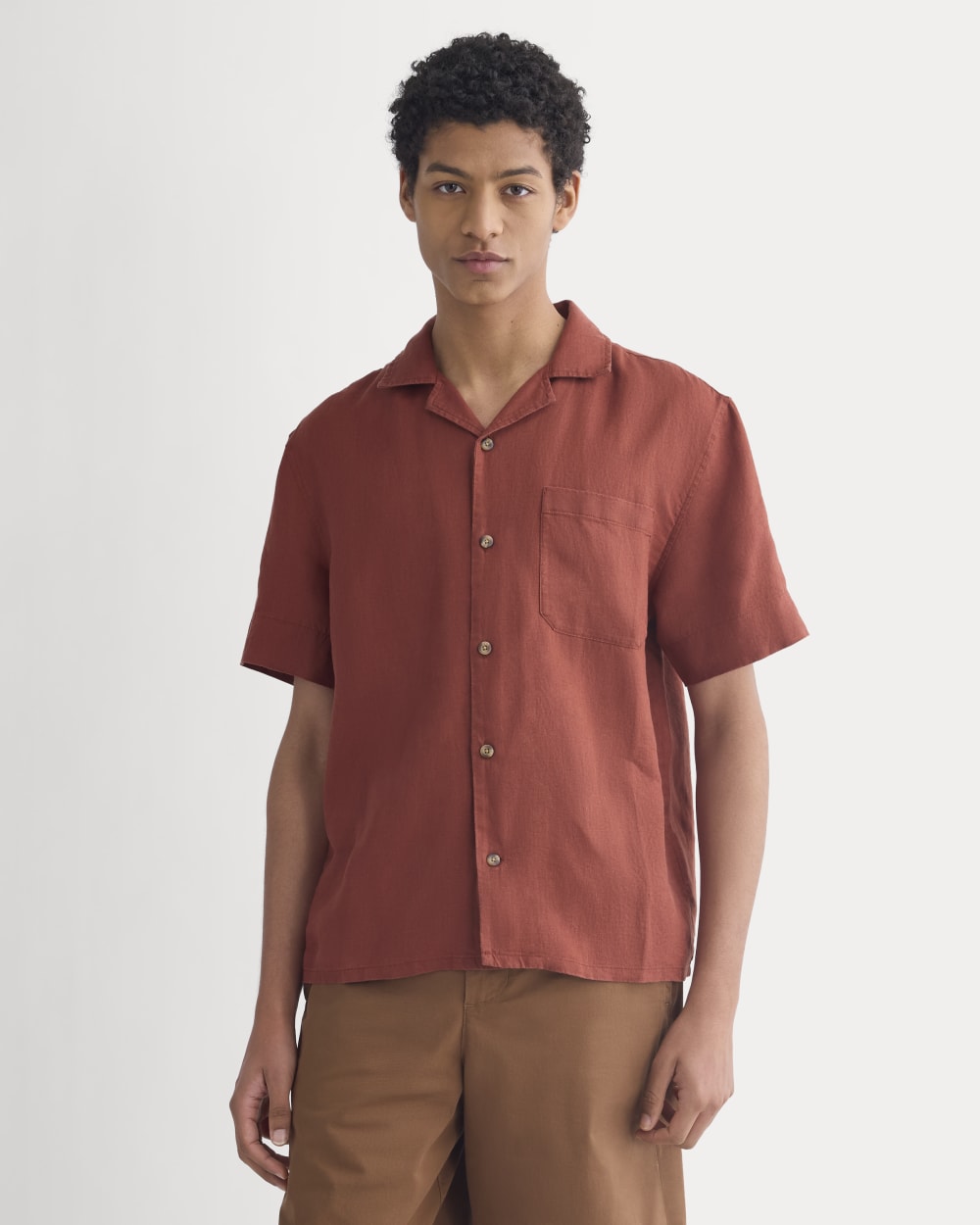 Everlane Linen Resort Shirt In Henna Red, Size Large