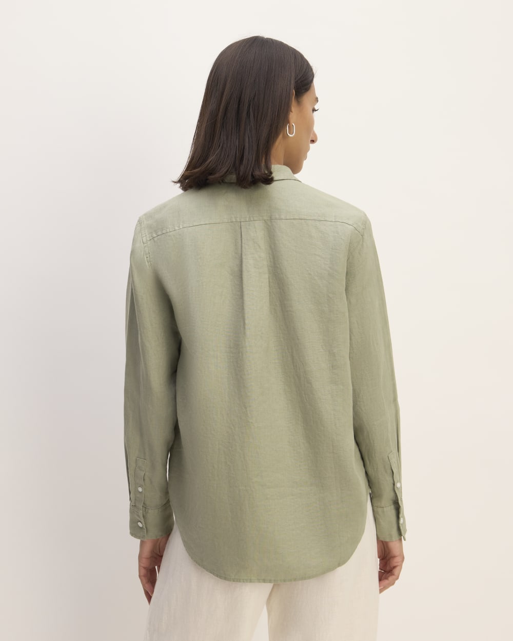 womens-relaxed-linen-shirt-sage-green