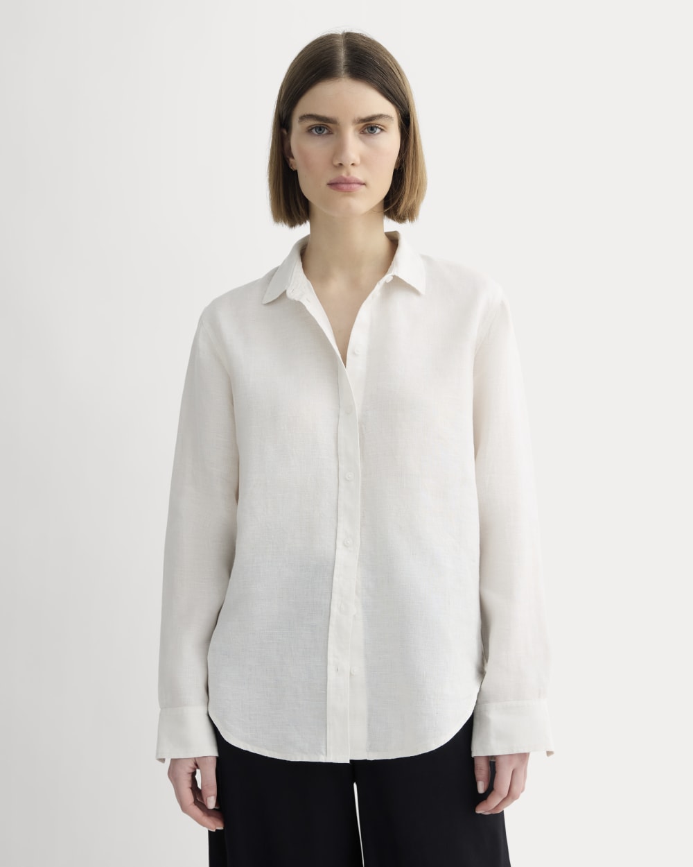 The Must-Have Shirt in Linen | Natural Chambray – Everlane
