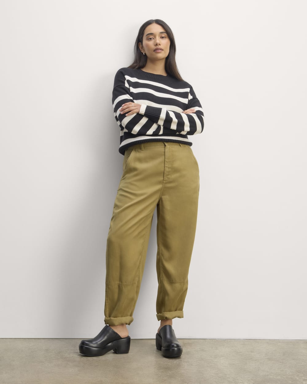 womens-relaxed-chino-fennel-seed | primary