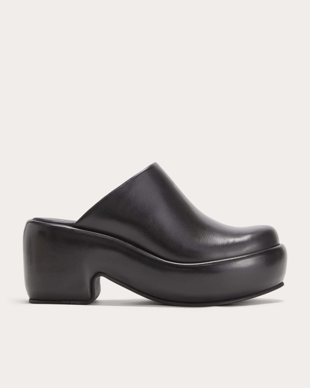 The Puffa Clog Black – Everlane