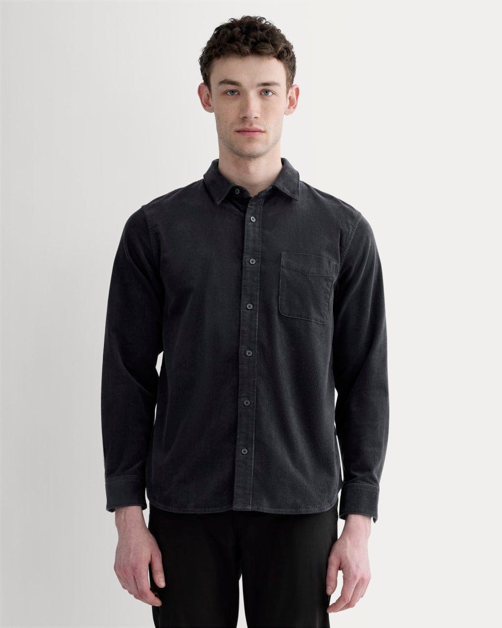 The Classic Shirt in Corduroy | Graphite – Everlane