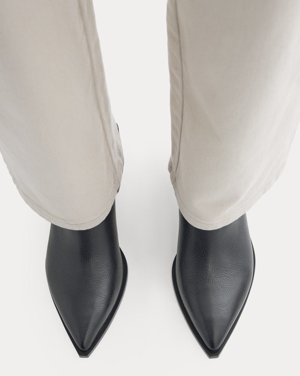 womens-studio-block-heel-boot-black
