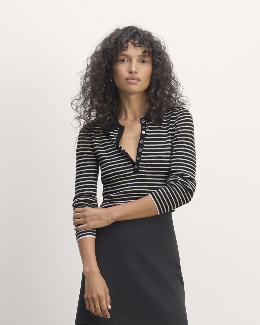 womens-ultrafine-merino-ribbed-polo-black-bone | primary