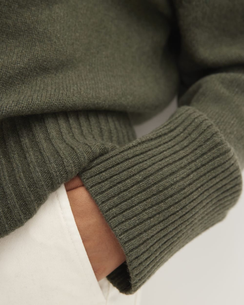 womens-recashmere-oversized-turtleneck-kambaba
