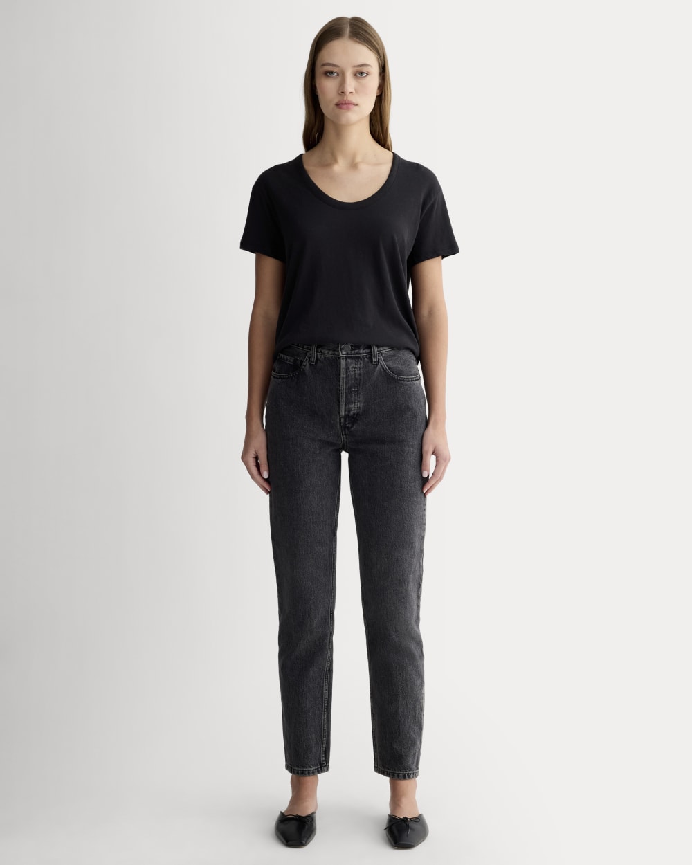 womens-air-scoop-neck-tee-black